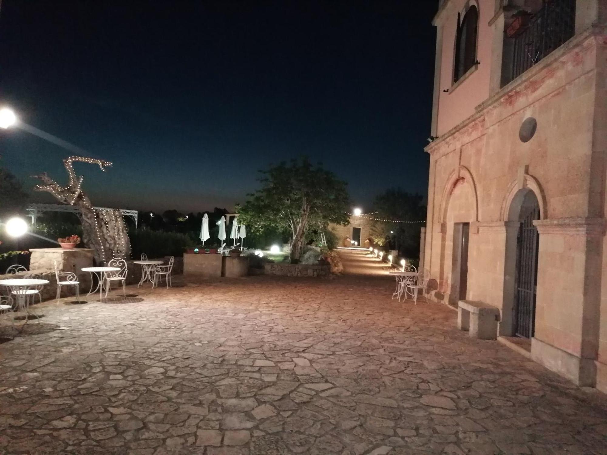 Tenuta Pigliano Hotel Bagnolo del Salento Eksteriør bilde